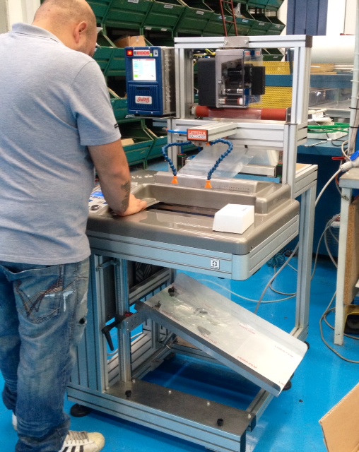 Simpli 3.JPG Imbustatrice automatica - Industria flessibili - Marcianise (CE)
